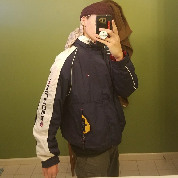 Vintage Tommy Hilfiger Jacket - Picture 5 of 5